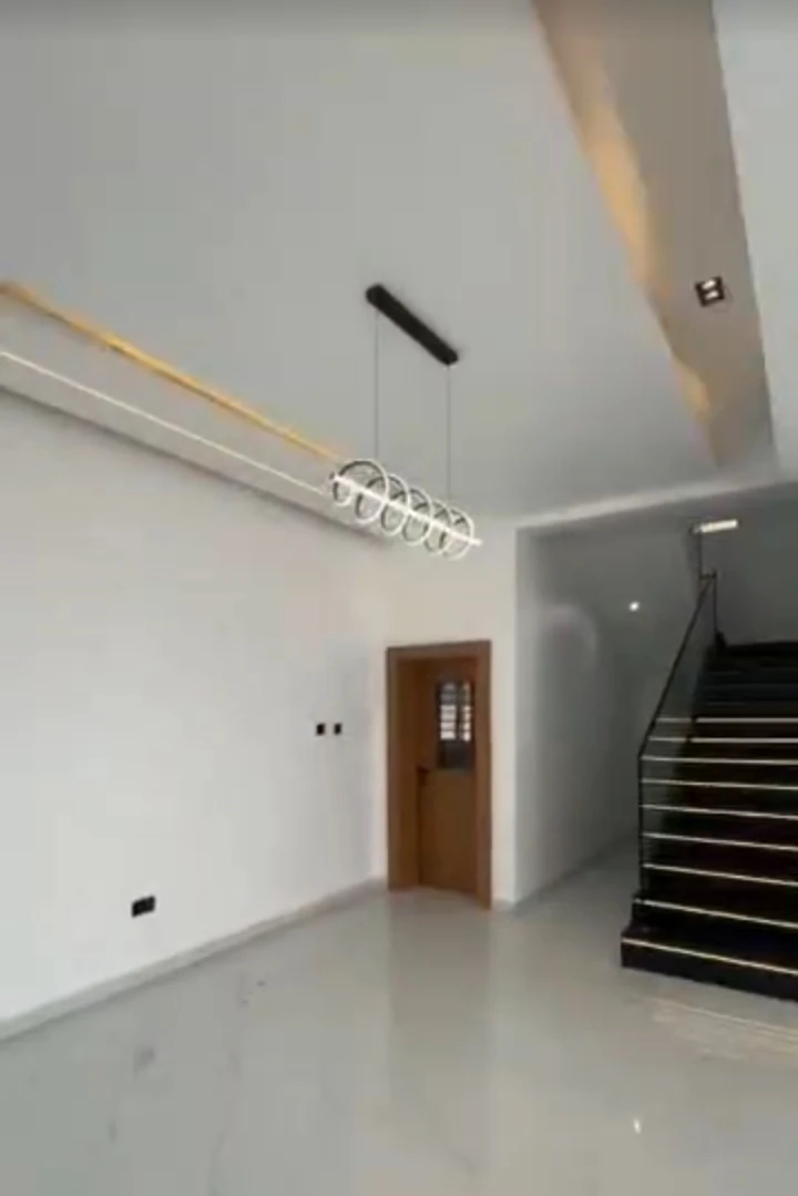 Duplex for Sale in Centenary City, Enugu - Image 4