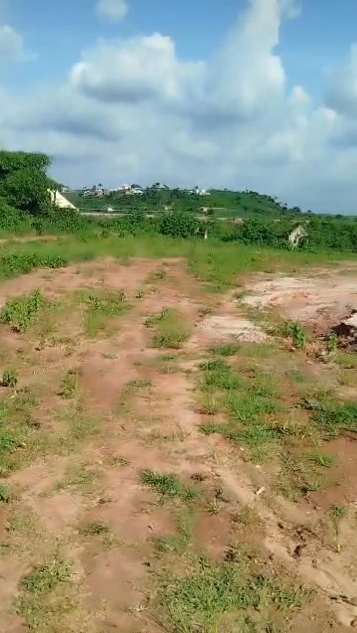 Land for Sale in OKEMOSAN, Ogun - Image 1