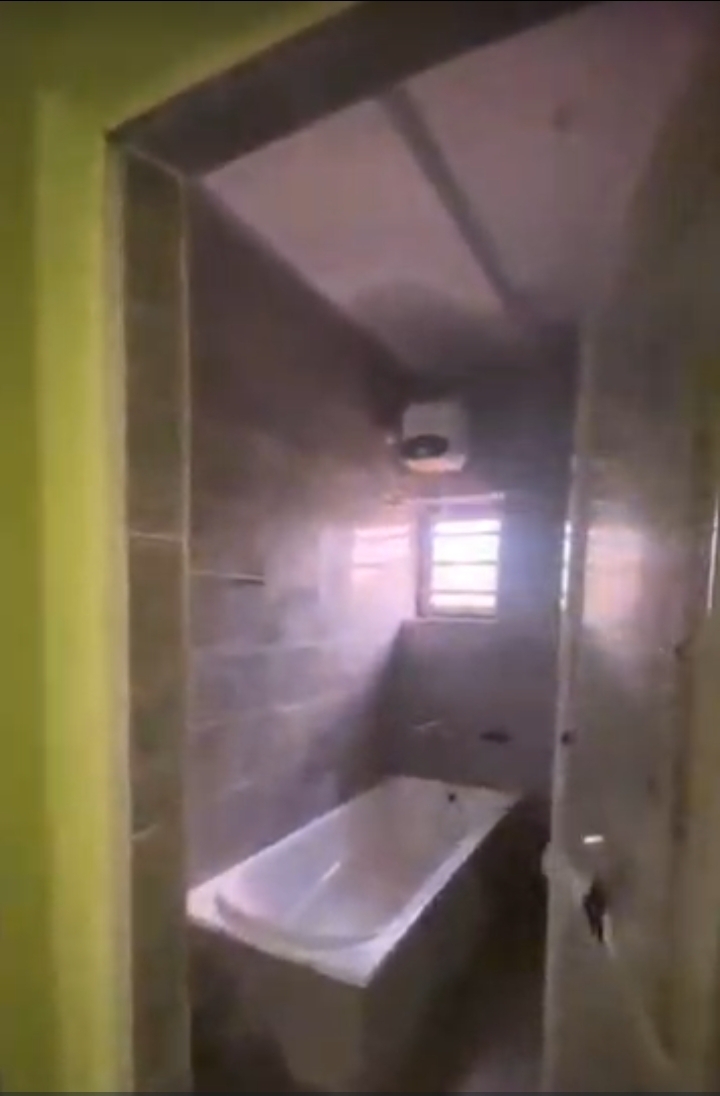 3 Bedroom Flat for Rent in SUNRISE ESTATE, Enugu - Image 4