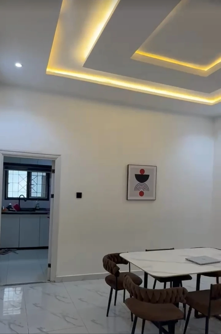 Bungalow for Sale in LUGBE, Abuja - Image 2