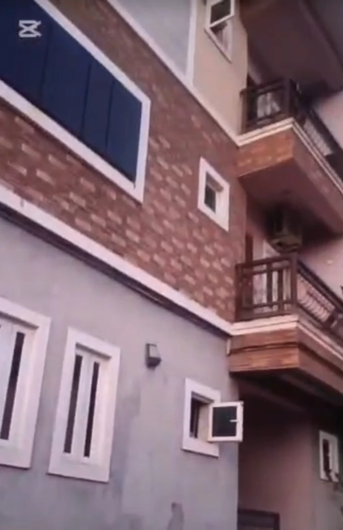 3 Bedroom Flat for Sale in Independence Layout, Enugu - Image 2