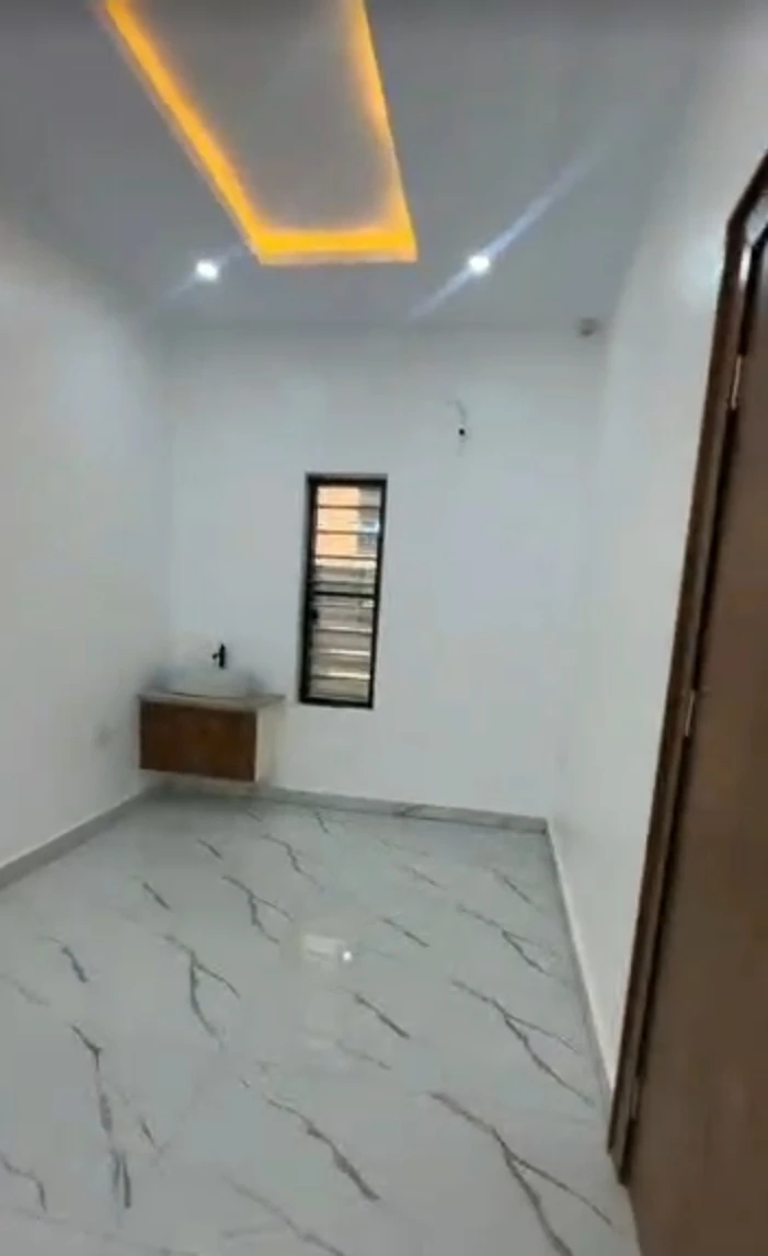 Duplex for Sale in Valley Estate, Enugu - Image 6