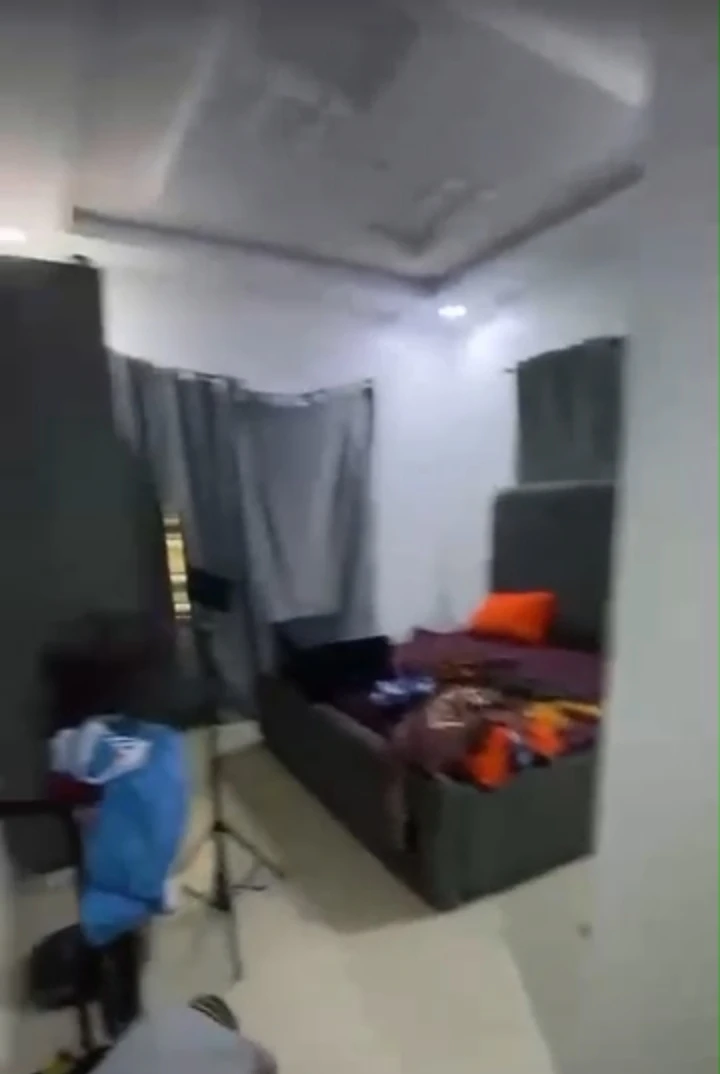 2 Bedroom Flat for Rent in Odili Road, Rivers - Image 1