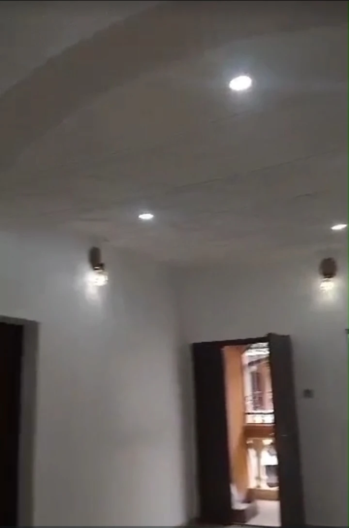 3 Bedroom Flat for Rent in Odili Road, Rivers - Image 1