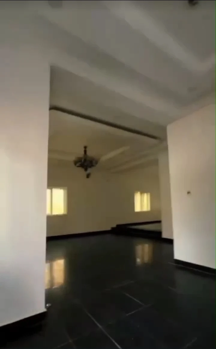 Duplex for Sale in NEW GRA, Rivers - Image 5