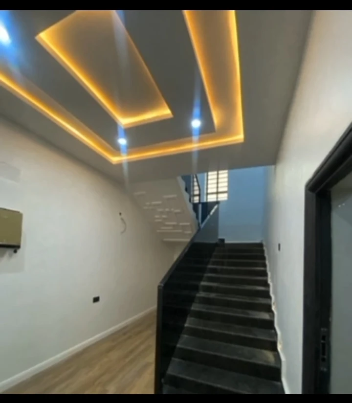Duplex for Sale in THINKERS CORNER, Enugu - Image 5