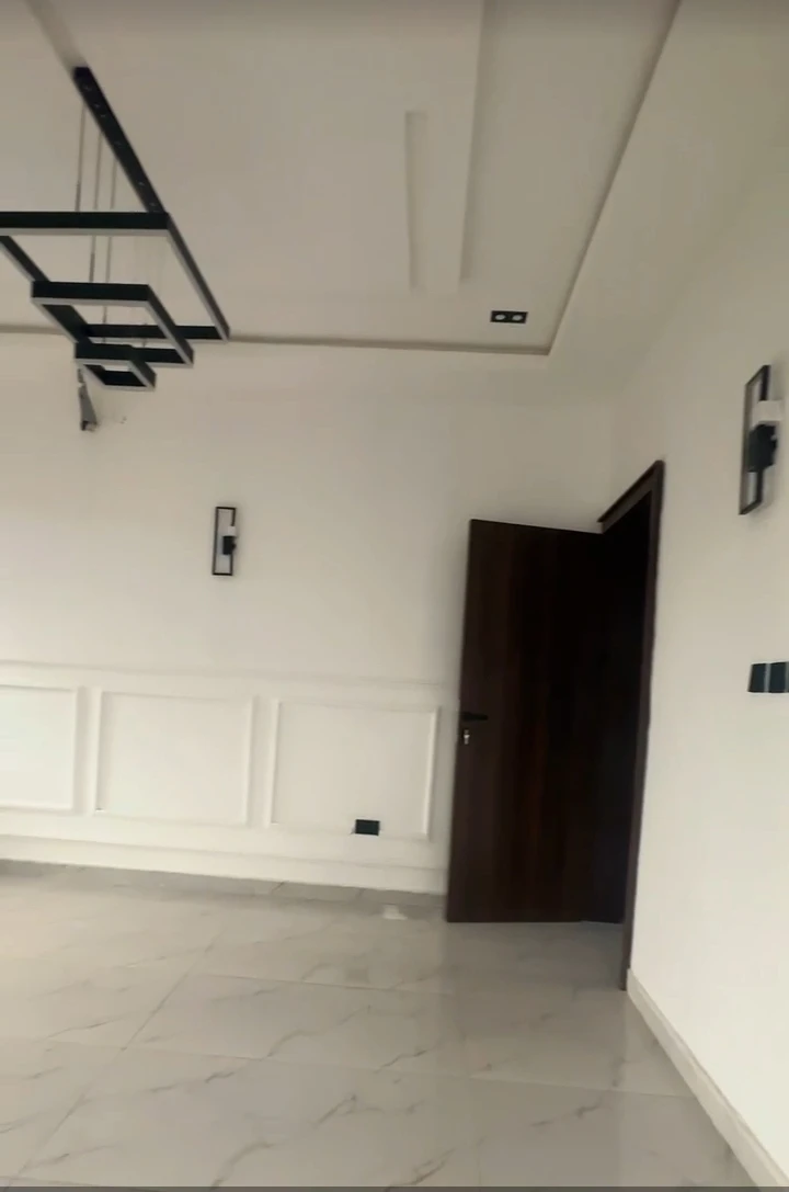 Duplex for Sale in WTC, Enugu - Image 6