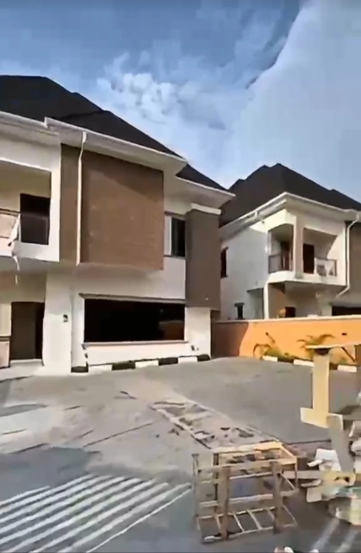 Duplex for Sale in CENTENARY CITY, Enugu - Image 2