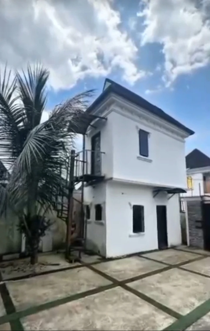 Duplex for Sale in OBIRIKWERRE, Rivers - Image 1