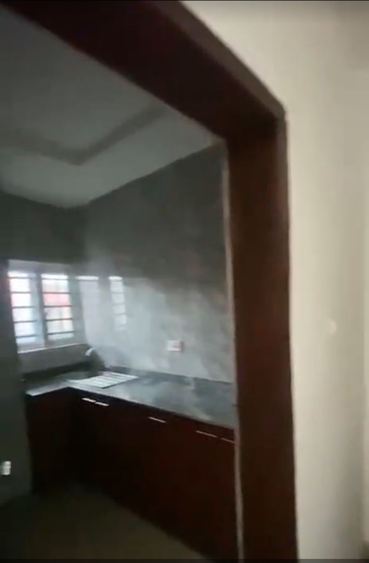 SelfContain for Rent in THINKERS CORNER, Enugu - Image 2