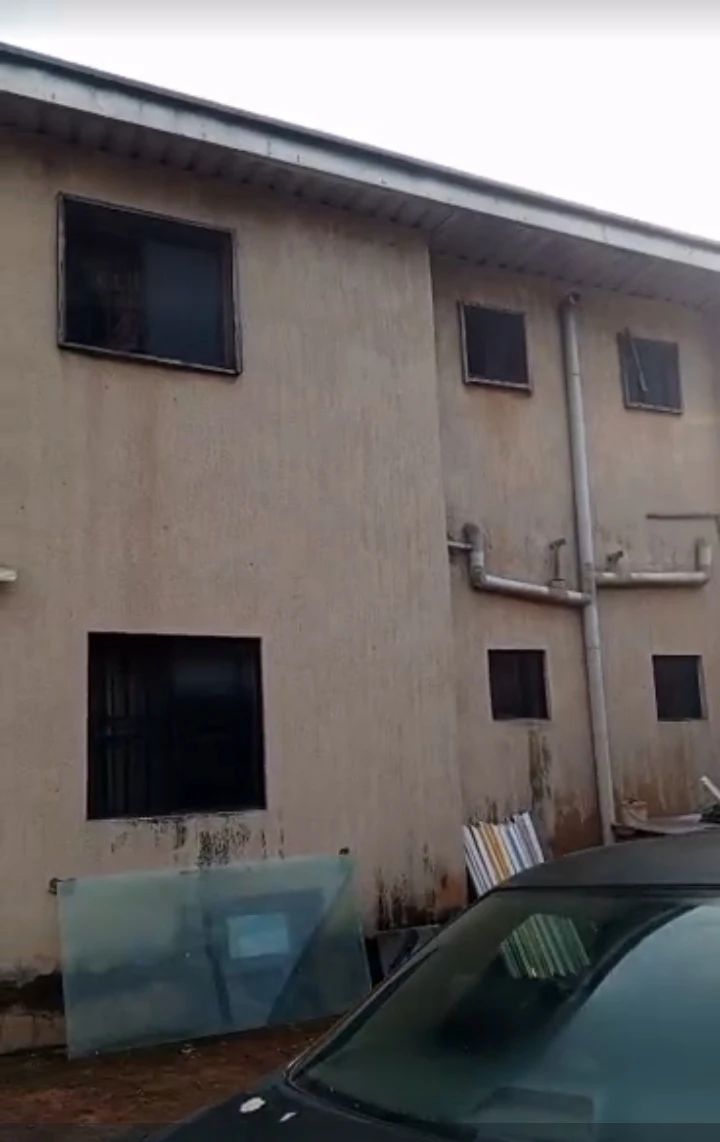 3 Bedroom Flat for Sale in NWOYE CREST, Enugu - Image 1