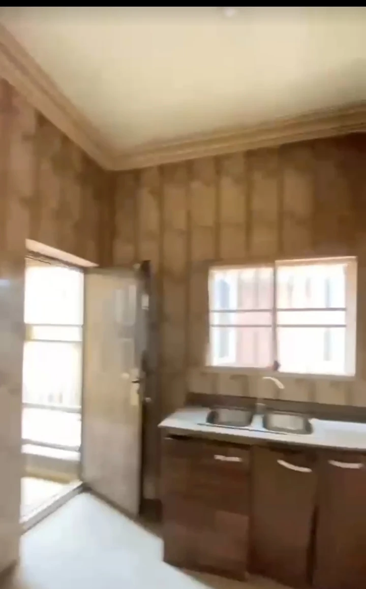 2 Bedroom Flat for Sale in Rumukparali, Rivers - Image 3
