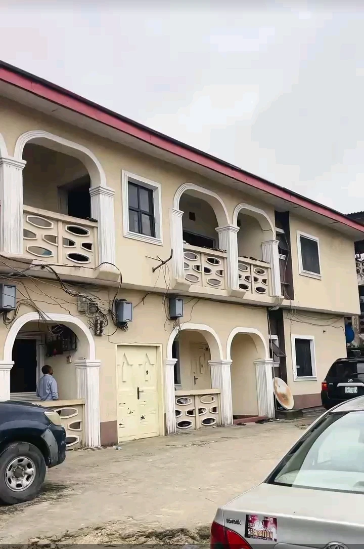 2 Bedroom Flat for Sale in ELEKAHIA, Rivers - Image 1