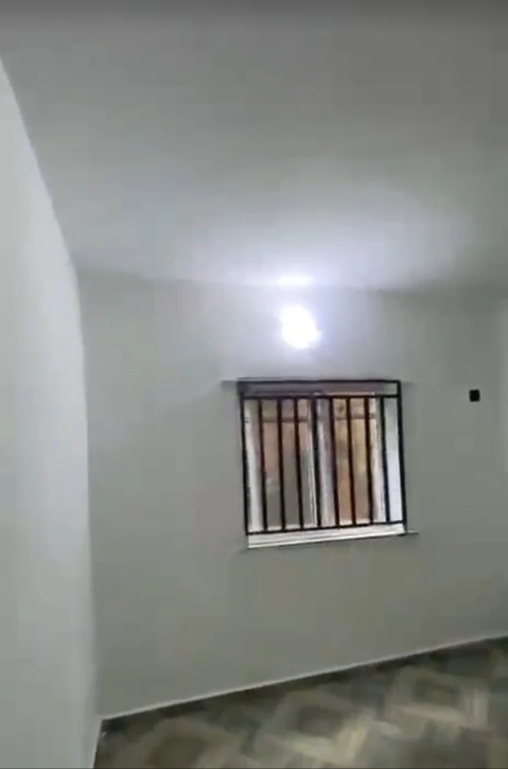 1 Bedroom Flat for Rent in THINKERS CORNER, Enugu - Image 3