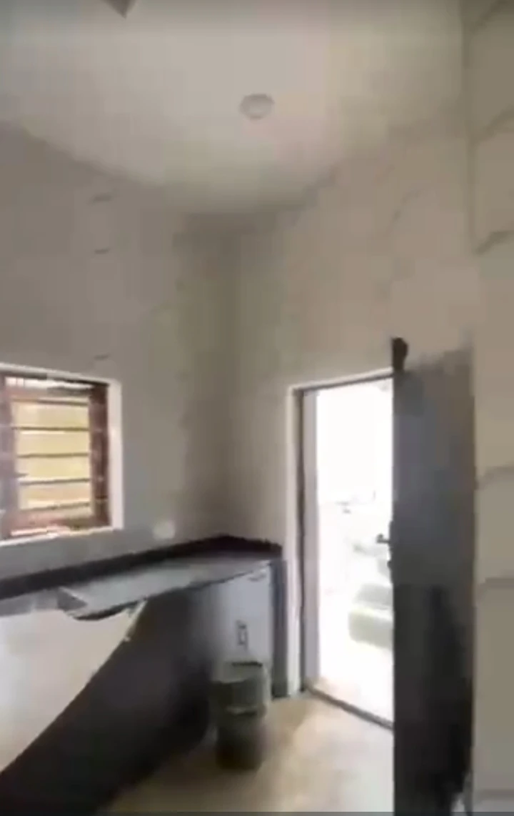 2 Bedroom Flat for Rent in THINKERS CORNER, Enugu - Image 1