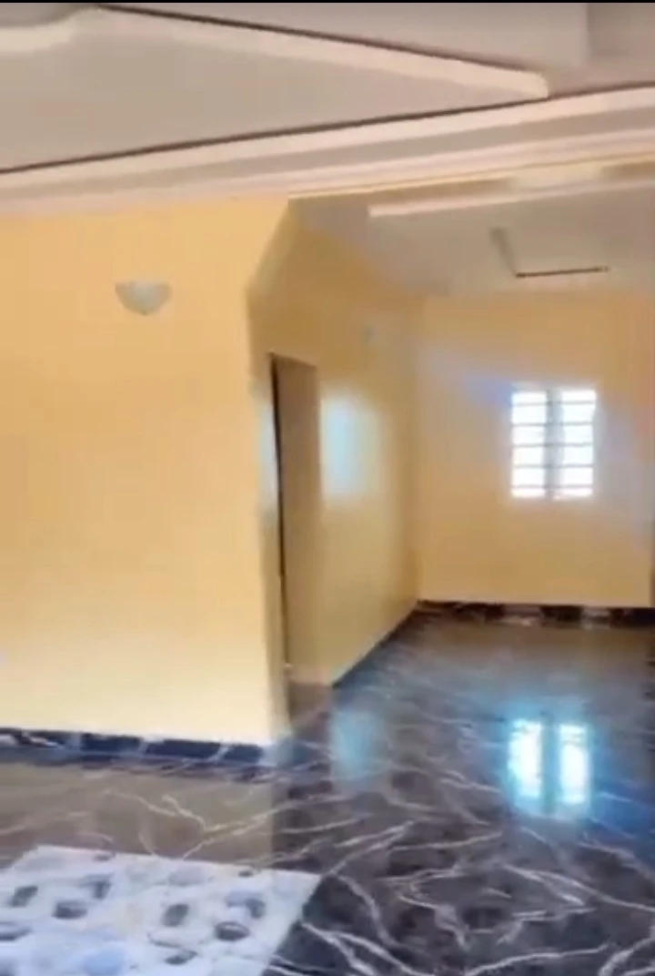 2 Bedroom Flat for Sale in TRANS-EKULU, Enugu - Image 3