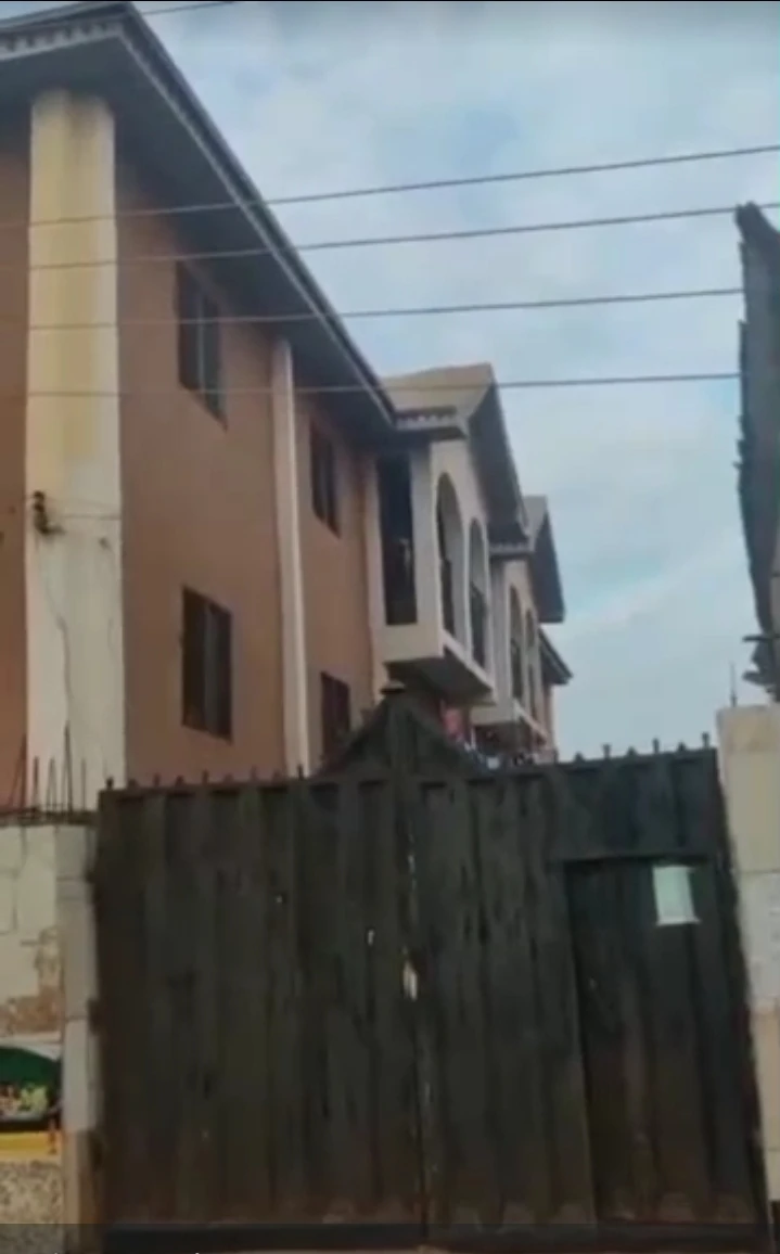 3 Bedroom Flat for Sale in EMENE I, Enugu - Image 1