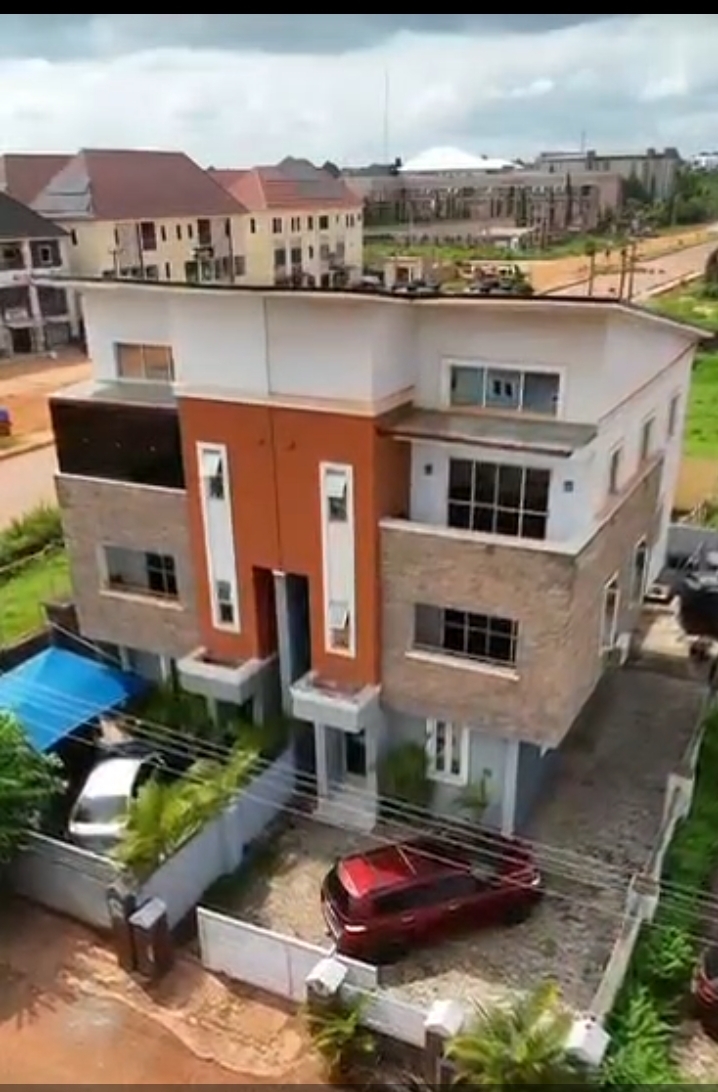 Duplex for Sale in Centenary City, Enugu - Image 2