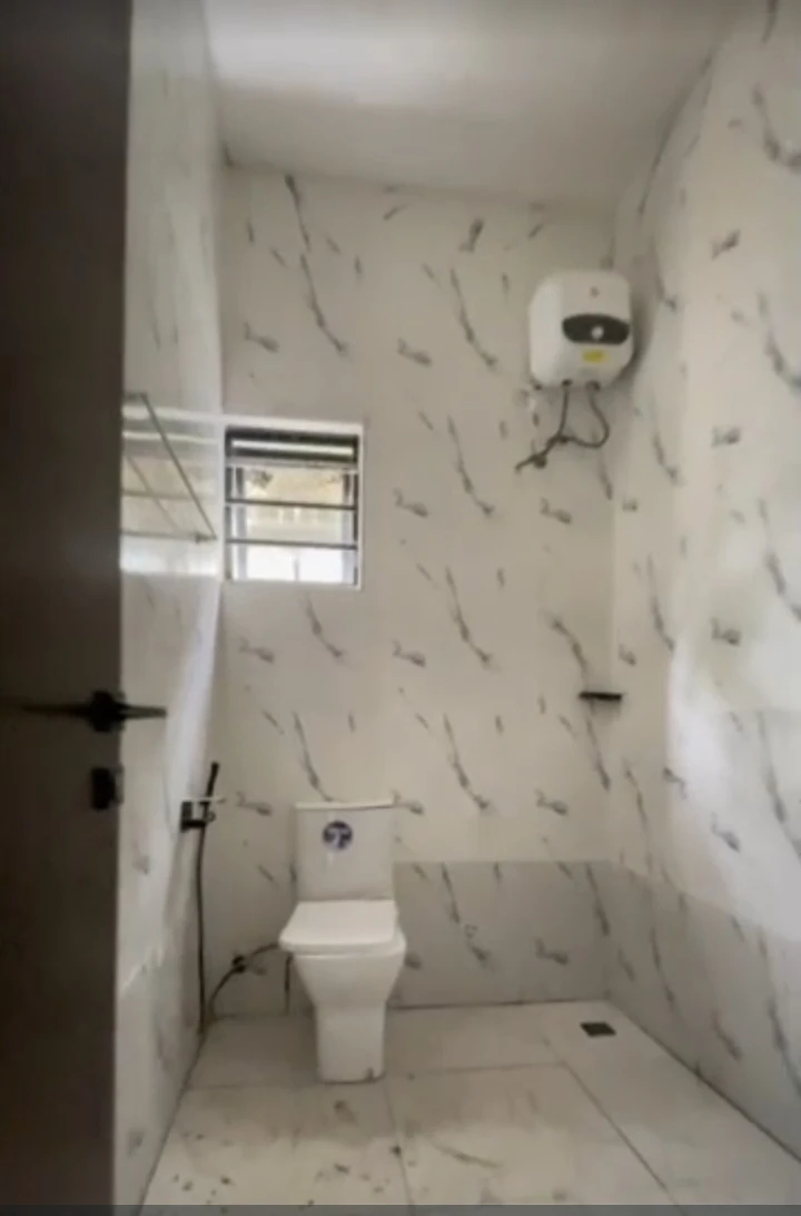 Bungalow for Sale in RUKPOKWU, Rivers - Image 2