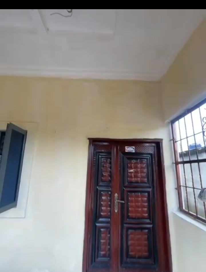Bungalow for Sale in SARS ROAD, Rivers - Image 2