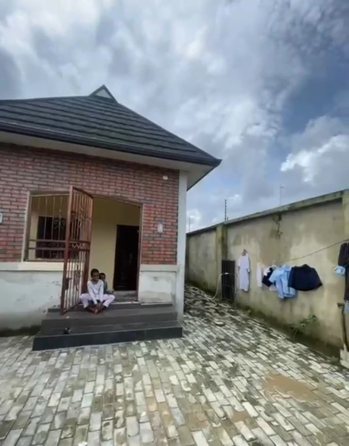 Bungalow for Sale in SARS ROAD, Rivers - Image 5