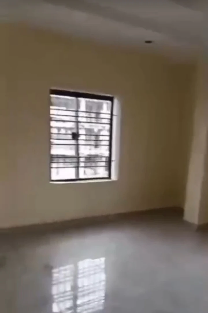 2 Bedroom Flat for Sale in Asokoro Extension, Abuja - Image 3
