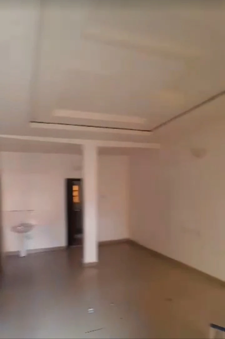 2 Bedroom Flat for Rent in THINKERS CORNER, Enugu - Image 6