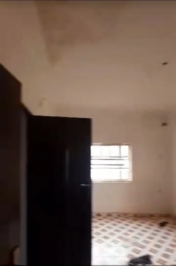 2 Bedroom Flat for Rent in THINKERS CORNER, Enugu - Image 4