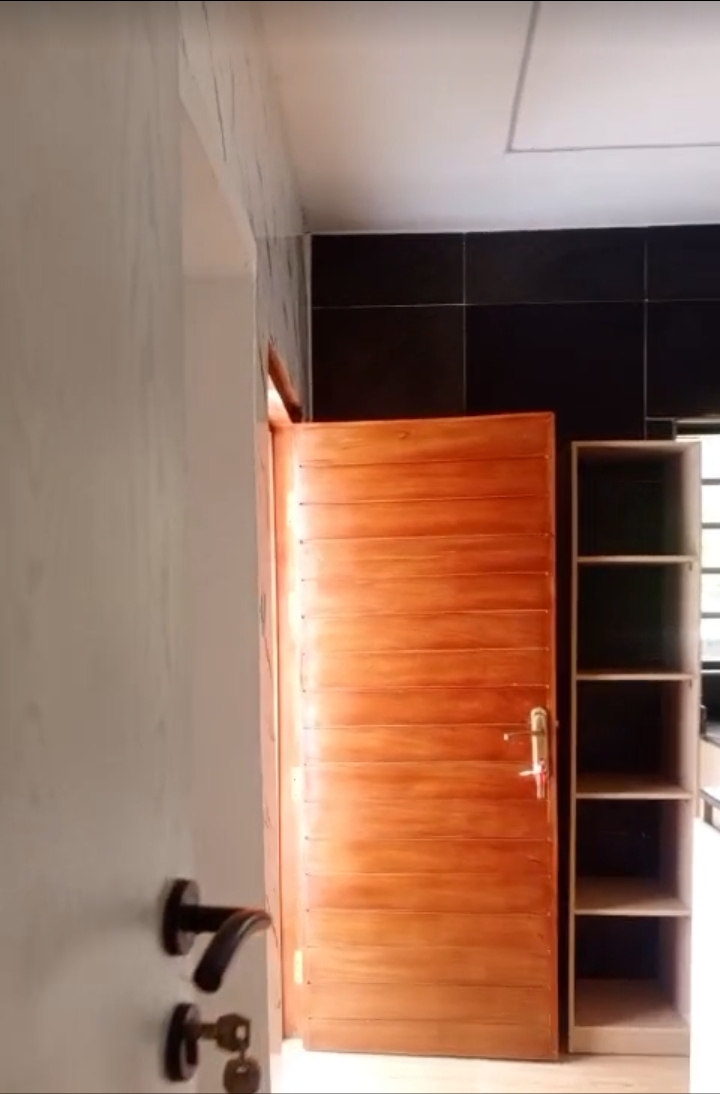 Bungalow for Sale in NEW GRA, Enugu - Image 2