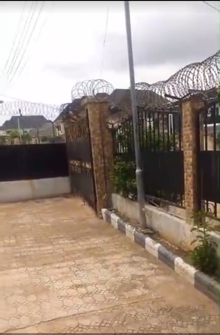 Bungalow for Sale in TRANS-EKULU, Enugu - Image 2