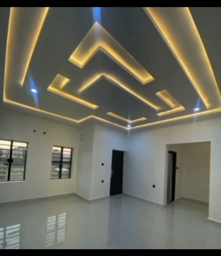 Duplex for Sale in THINKERS CORNER, Enugu - Image 2