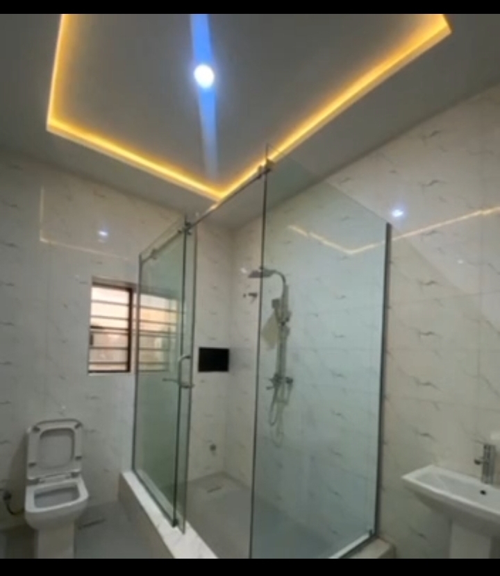 Duplex for Sale in THINKERS CORNER, Enugu - Image 3