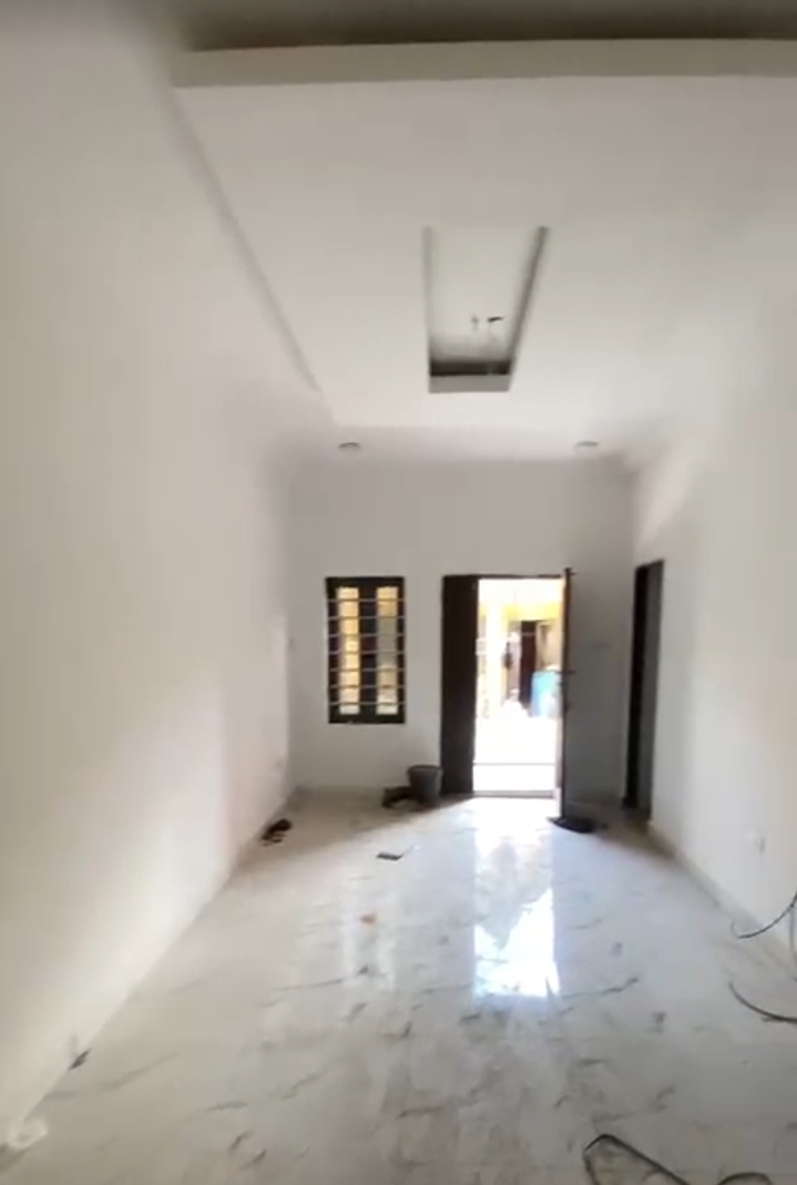 2 Bedroom Flat for Rent in THINKERS CORNER, Enugu - Image 4