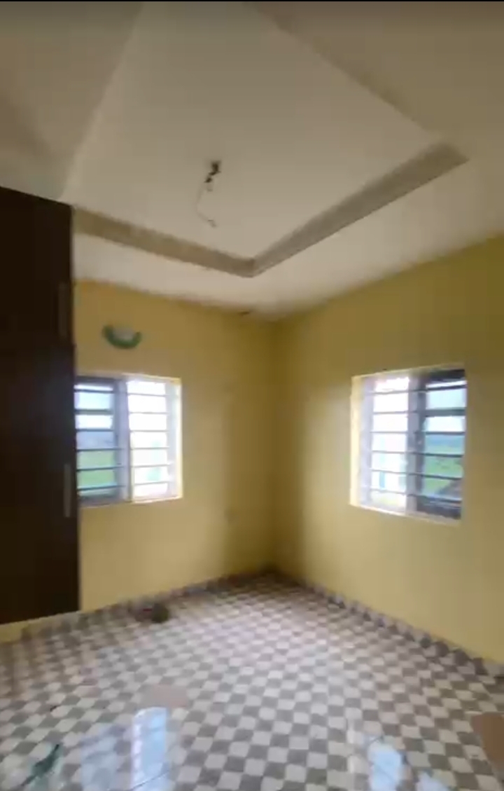 1 Bedroom Flat for Rent in THINKERS CORNER, Enugu - Image 2