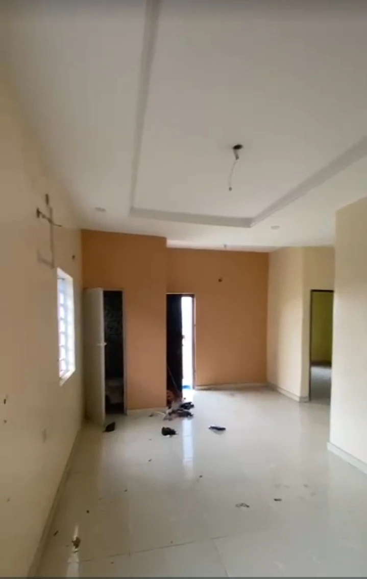 1 Bedroom Flat for Rent in THINKERS CORNER, Enugu - Image 3