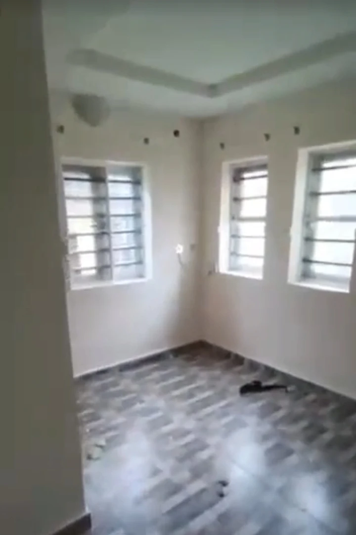 2 Bedroom Flat for Rent in THINKERS CORNER, Enugu - Image 1