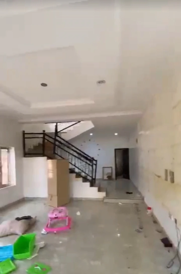 3 Bedroom Flat for Rent in THINKERS CORNER, Enugu - Image 1