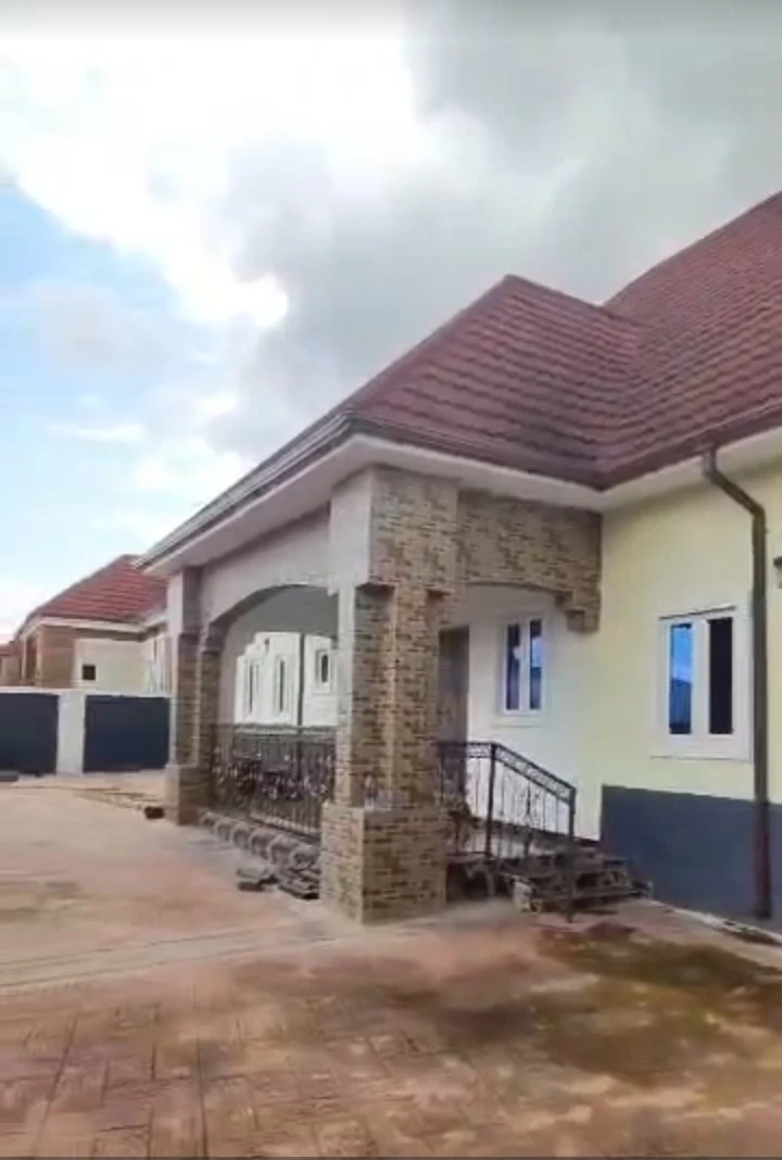 4 Bedroom Flat for Rent in CENTENARY CITY, Enugu - Image 5