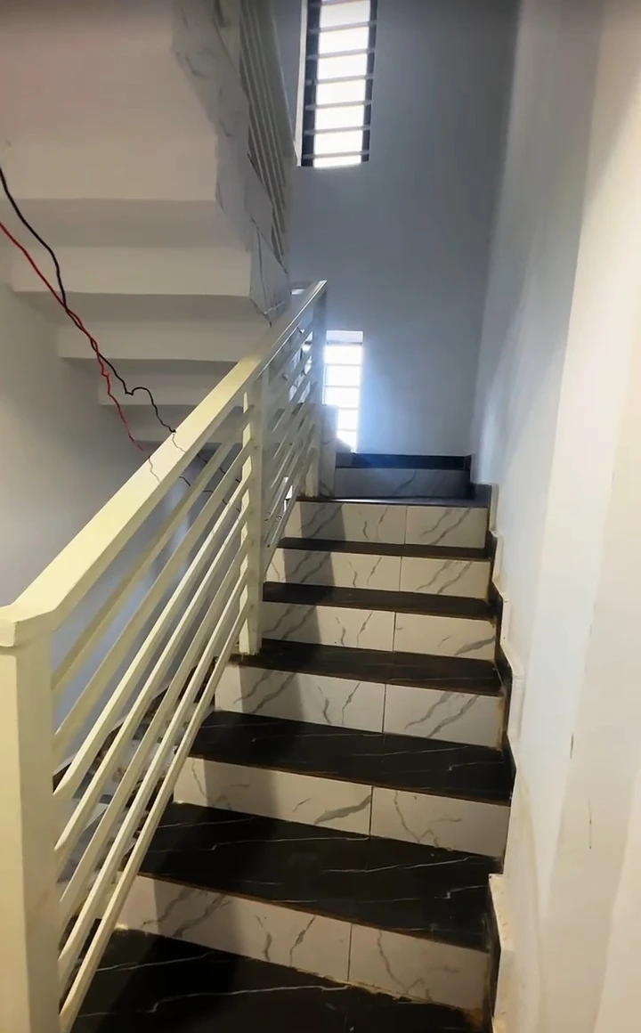 Duplex for Sale in NEW GRA, Enugu - Image 4
