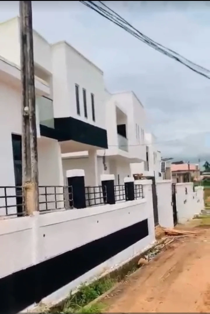 Duplex for Sale in NEW GRA, Enugu - Image 2