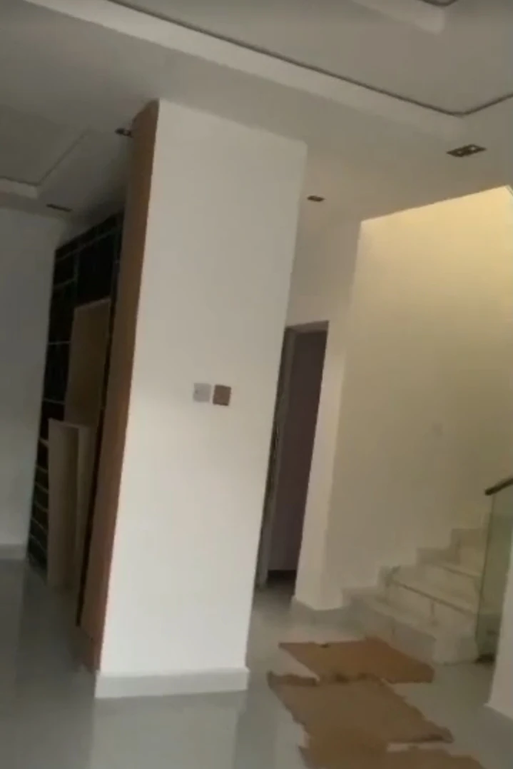 Duplex for Sale in New Heaven Extension, Enugu - Image 2