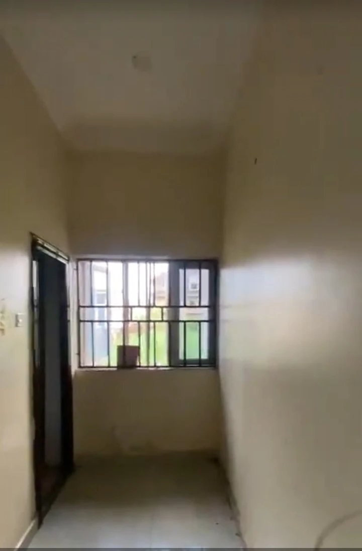 3 Bedroom Flat for Rent in THINKERS CORNER, Enugu - Image 1