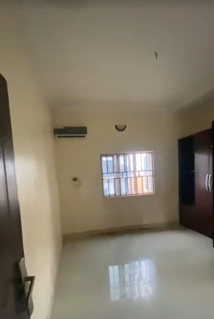 3 Bedroom Flat for Rent in THINKERS CORNER, Enugu - Image 2
