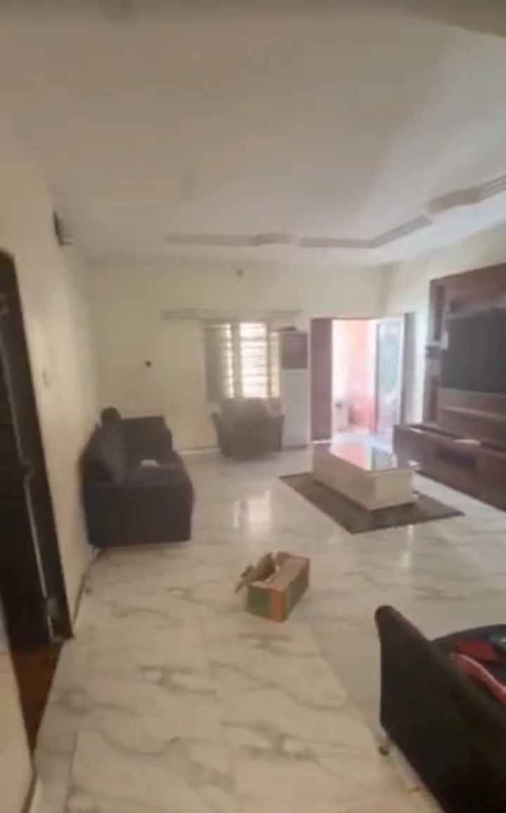 3 Bedroom Flat for Rent in THINKERS CORNER, Enugu - Image 1