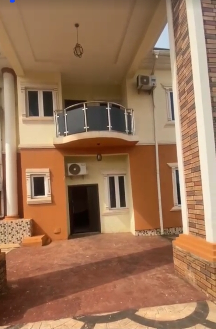 Duplex for Sale in Premier layout, Enugu - Image 1