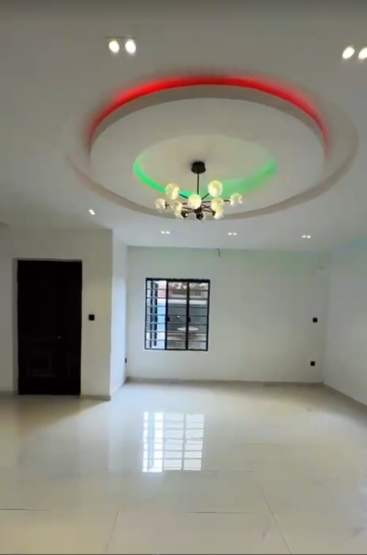 Duplex for Sale in CENTENARY CITY, Enugu - Image 2