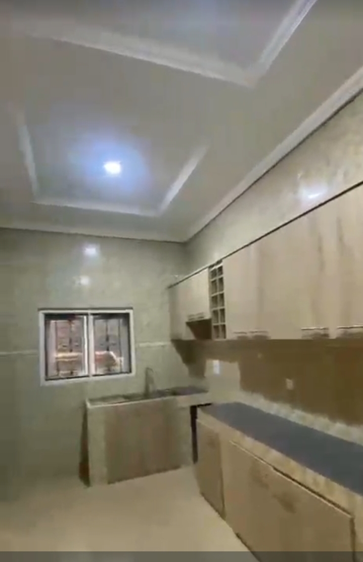 3 Bedroom Flat for Rent in THINKERS CORNER, Enugu - Image 4
