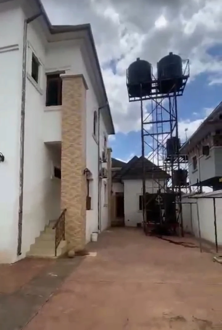 Duplex for Sale in THINKERS CORNER, Enugu - Image 3