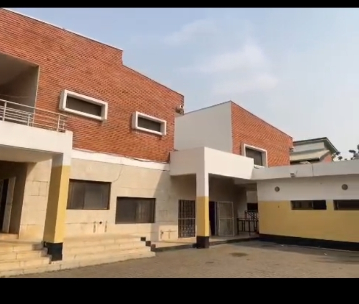 Duplex for Sale in ASO DRIVE, Abuja - Image 1