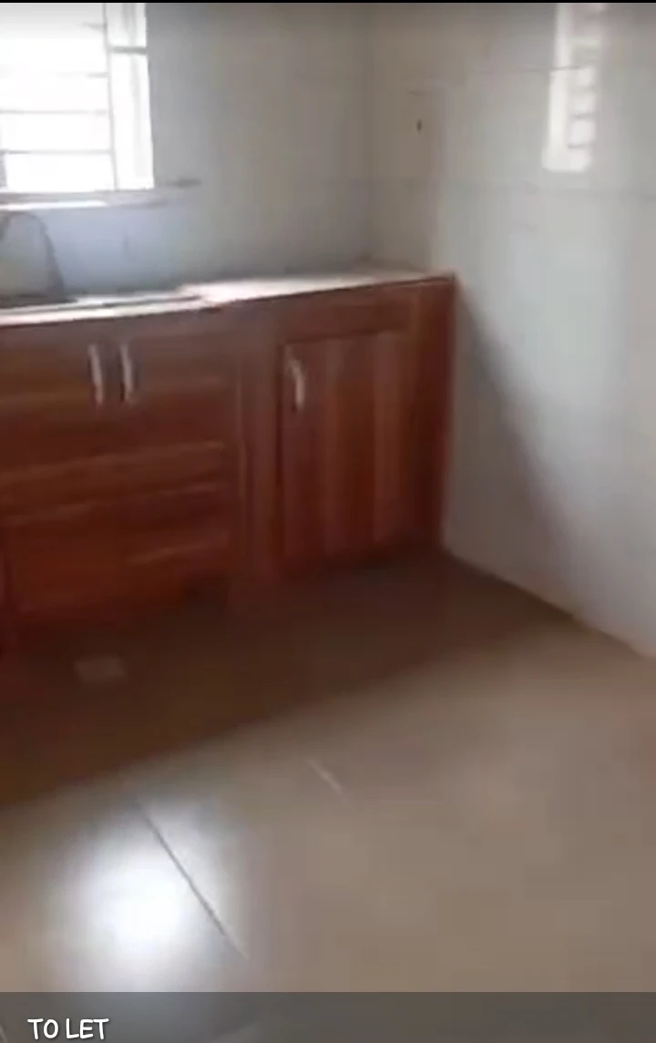 3 Bedroom Flat for Rent in Diamond Estate, Enugu - Image 3